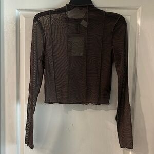 Divided Black Fitted Crop Blouse